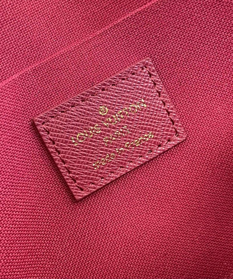 Louis Vuitton Purse